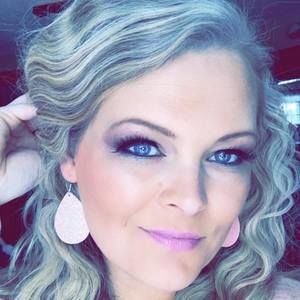 Meet your Posher, Cassie